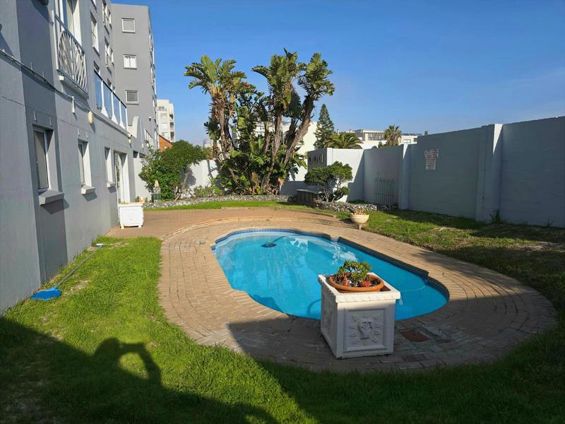 2 Bedroom Property for Sale in Beachfront Western Cape